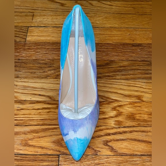 NIB Charles by Charles David stilettos size 9 tye die leather blue artsy fall - Picture 8 of 11